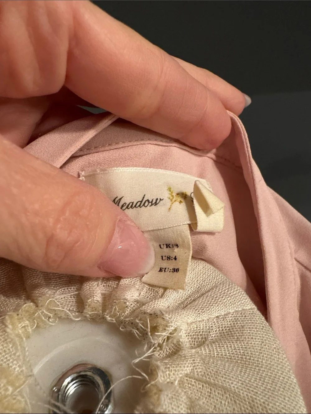 Anthropologie Brand Meadow Rue. Sleeveless Scallop-Trim. Blush Pink. Size 4 - Picture 7 of 9